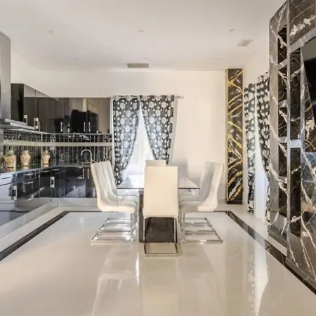 Vue Centre Croisette 5 Min Du Palais Des Festival *